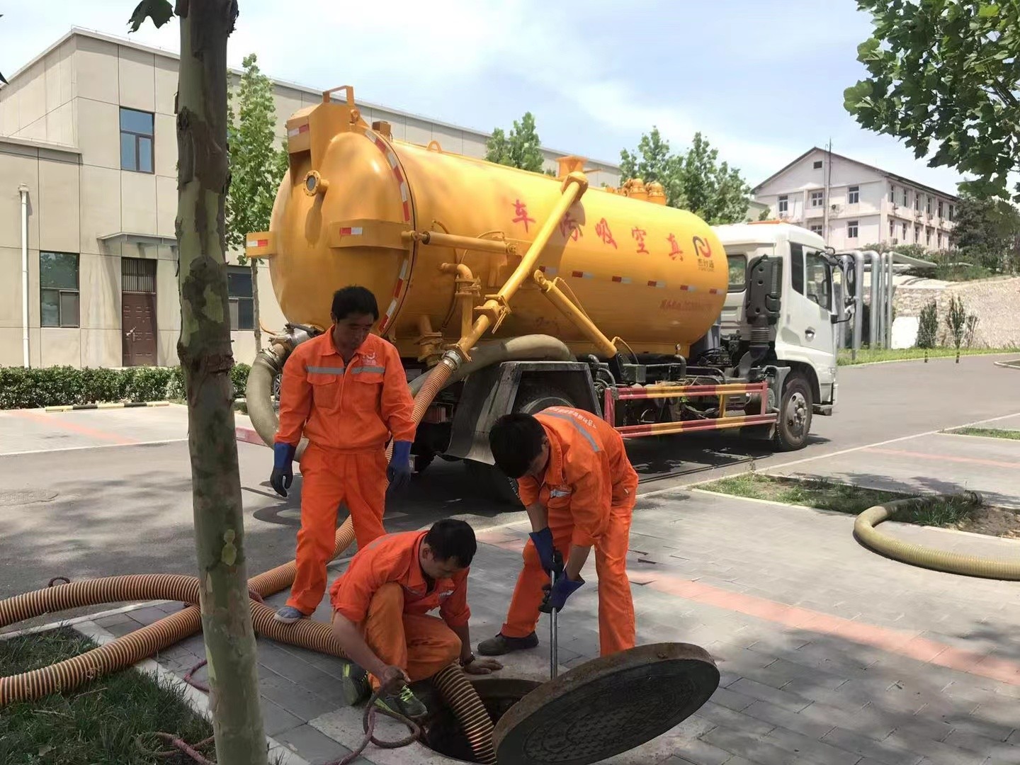 武城化粪池清理与5-8吨吸粪车施工效率分析